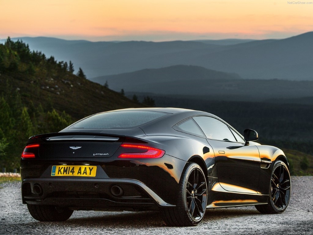Aston Martin Vanquish 5.9 V12 Touchtronic III
